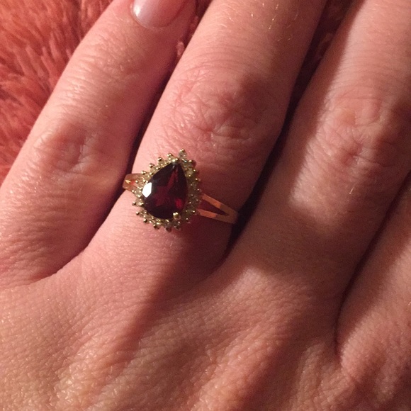 Lowest! - Pear shaped Garnet ring